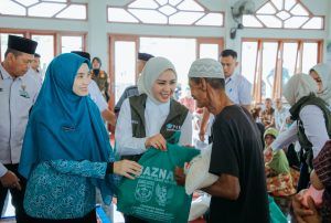 Momentum HKG dan HUT Lampung, Batin Wulan Sapa dan Bantu Keluarga di Dua Kabupaten