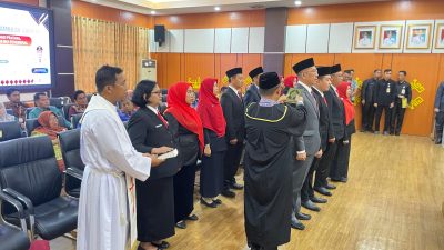 Bupati Tanggamus Lantik 13 Pejabat, Andi Dermawan Jabat Kadis Koperindag UKM