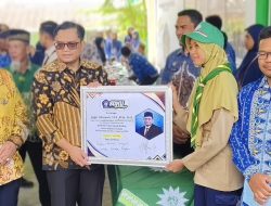 Bupati dan Wakil Bupati Tanggamus Dampingi Dirjen PAUD Dikdasmen Tinjau Program Hasil Terbaik Cepat Revitalisasi Sekolah