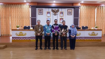 Wabup Tanggamus Tinjau Pelayanan Publik di Disdukcapil, Pastikan Masyarakat Terlayani Dengan Baik